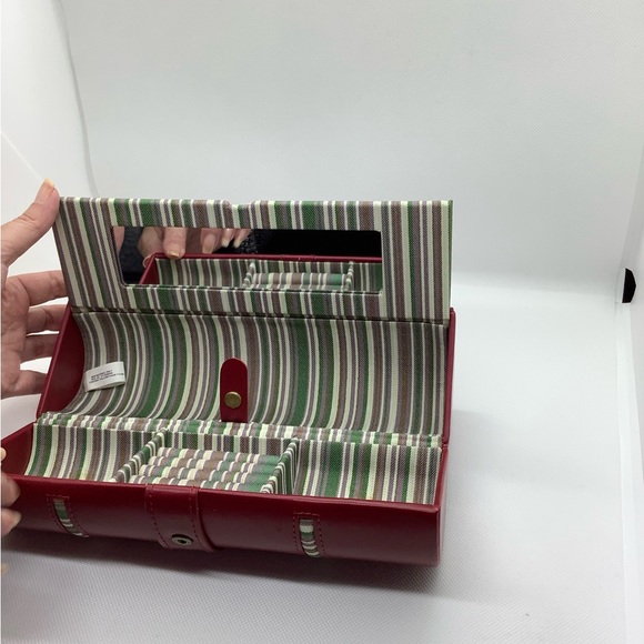 Tube Style Red Jewellery Roll Travel Case - Picture 9 of 16